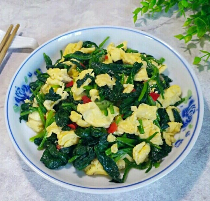 虾皮炒鸡蛋的做法(虾皮炒鸡蛋的做法大全)